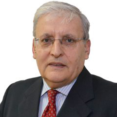 Prof. Petraq Milo (Sekretar për Çështjet e Financave dhe Ekonomisë)